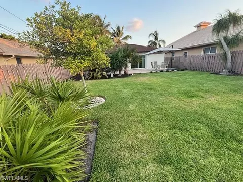Exterior - 655 106th Ave N, Naples, FL 34108 photo 9 of 18