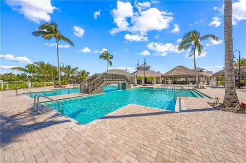 10307 Laguna Ensenada Dr Luckett Rd, Fort Myers, FL 33905