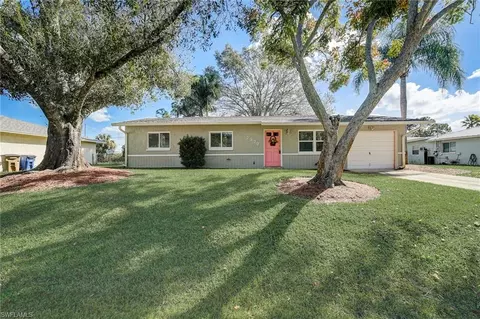 2979 Ribbon Ct, Fort Myers, FL 33905
