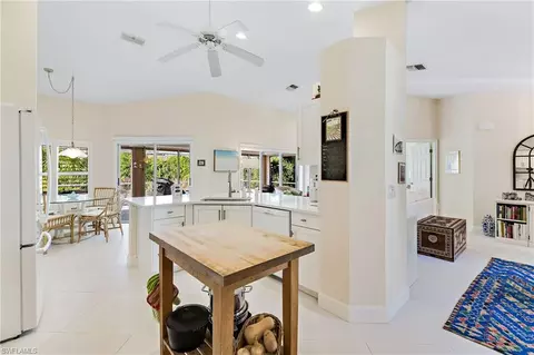 1857 Piccadilly Circus, Naples, FL 34112 photo 12