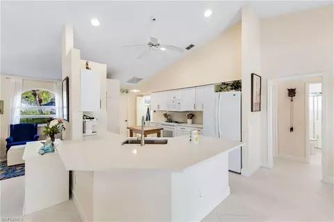 1857 Piccadilly Circus, Naples, FL 34112 photo 2