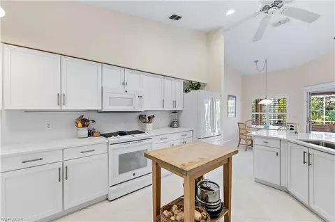 1857 Piccadilly Circus, Naples, FL 34112 photo 3