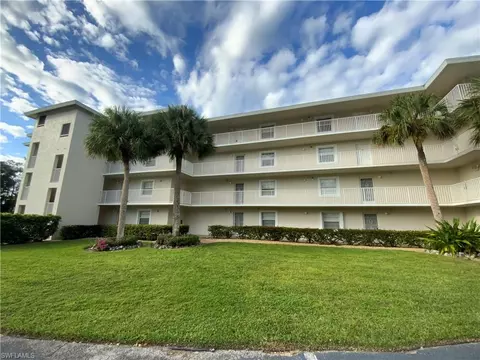 441 Quail Forest Blvd #A401, Naples, FL 34105