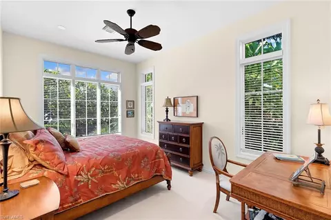 605 Palm Cir E, Naples, FL 34102 photo 17