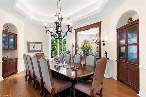 605 Palm Cir E, Naples, FL 34102 photo 16