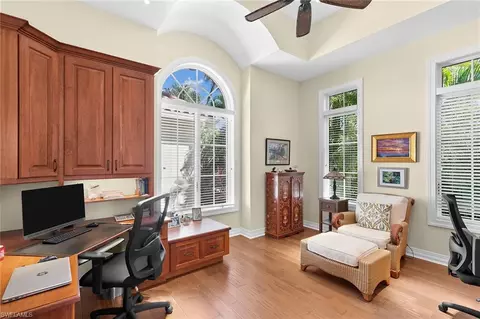 605 Palm Cir E, Naples, FL 34102 photo 30