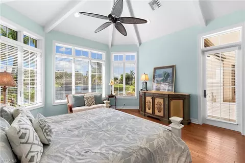605 Palm Cir E, Naples, FL 34102 photo 28