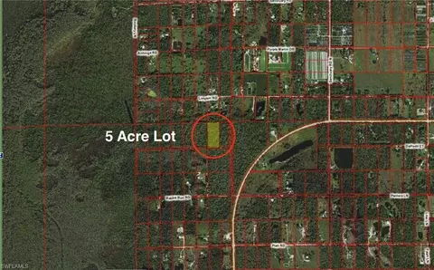 100 Rabbit Run Rd, Naples, FL 34114