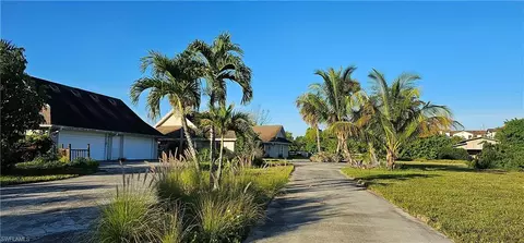 View/Area - 3295 70th St SW, Naples, FL 34105 photo 5 of 5
