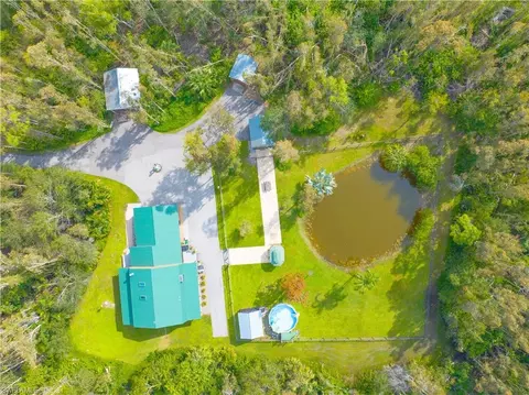 15780 Shamrock Dr, Fort Myers, FL 33912