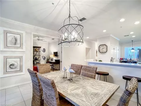4844 Hampshire Ct #102, Naples, FL 34112