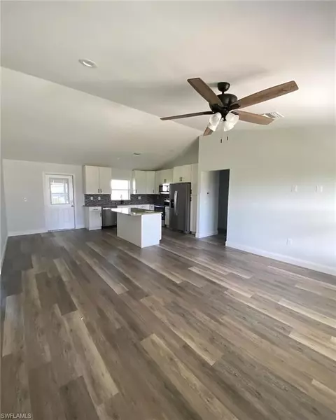 418 Akin Pl, Labelle, FL 33935 photo 9