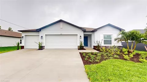 422 SW 31st Pl, Cape Coral, FL 33991