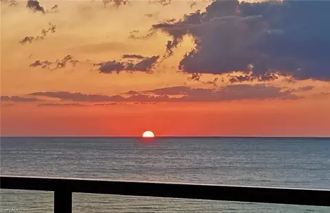 4901 Gulf Shore Blvd N #1002, Naples, FL 34103