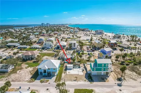 140 Jefferson St, Fort Myers Beach, FL 33931