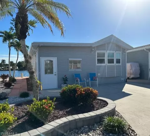 531 Cheetah Dr #531, Naples, FL 34114