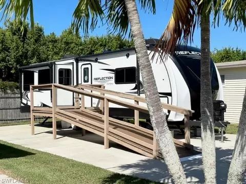 144 Cheetah Dr, Naples, FL 34114