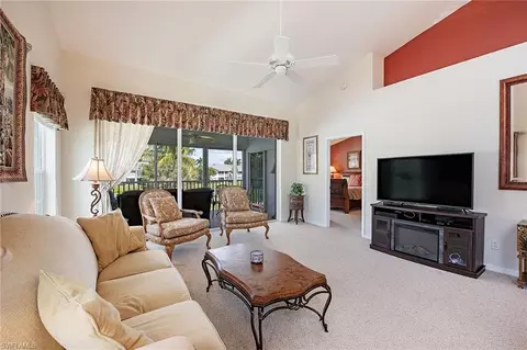 5964 Sand Wedge Ln #305, Naples, FL 34110
