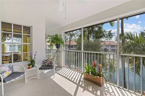 2240 Hawksridge Dr #2203, Naples, FL 34105