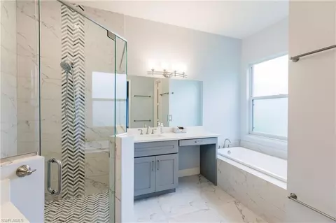 389 Harvard Ct, Naples, FL 34104 photo 19