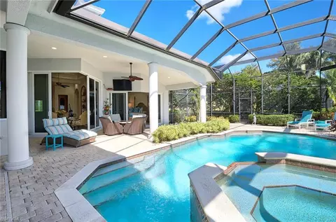 Exterior - 2906 Leonardo Ave, Naples, FL 34119 photo 7 of 13