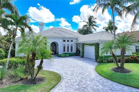 Exterior - 2906 Leonardo Ave, Naples, FL 34119 photo 5 of 13