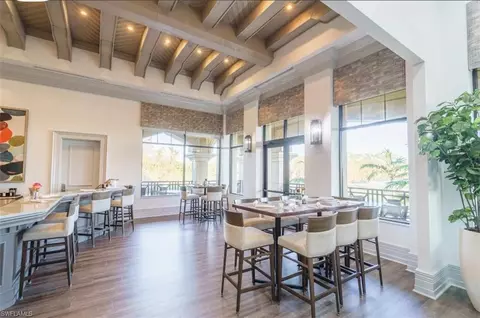 Dining - 2906 Leonardo Ave, Naples, FL 34119 photo 4 of 5