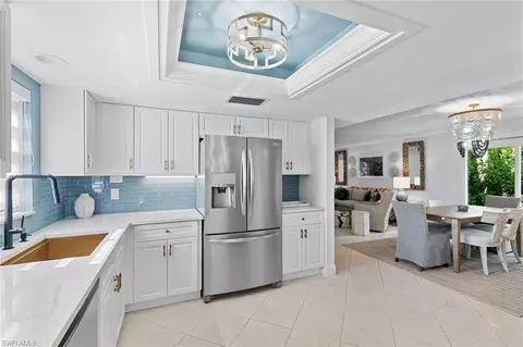 2096 Alamanda Dr #102, Naples, FL 34102 photo 2