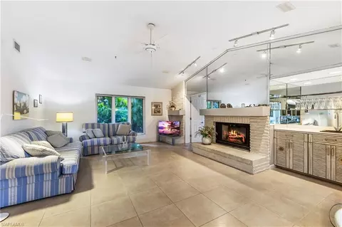 550 Bald Eagle Dr, Naples, FL 34105 photo 9