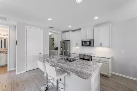 14908 Edgewater Cir, Naples, FL 34114 photo 9