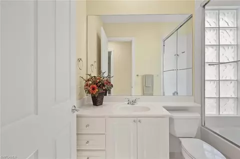 Bath - 7024 Leopardi Ct, Naples, FL 34114 photo 4 of 4
