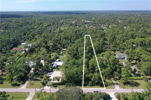 Nnnn 17th St Sw, Naples, FL 34117