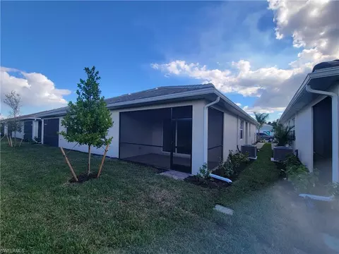 995 Enbrook Loop, Naples, FL 34114 photo 3