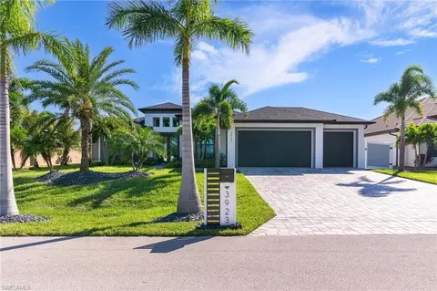 3923 SW 17th Pl, Cape Coral, FL 33914