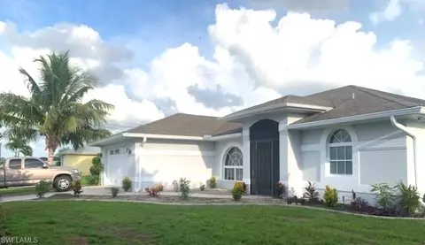 3012 Diplomat Pkwy W, Cape Coral, FL 33993