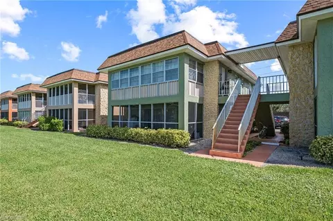 1400 Pompei Ln #55, Naples, FL 34103