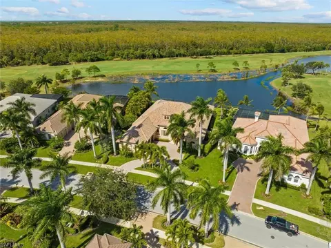 11935 Hedgestone Ct, Naples, FL 34120 photo 3