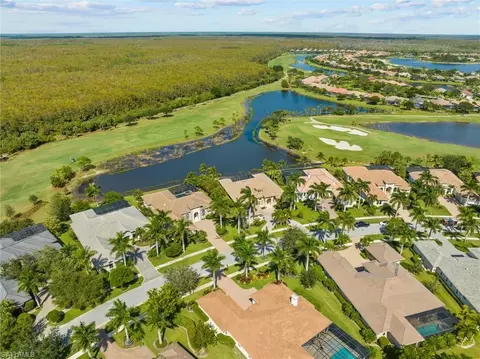 11935 Hedgestone Ct, Naples, FL 34120 photo 4