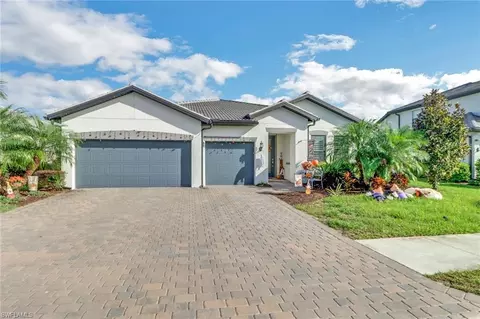2361 Tangerine Ln, Naples, FL 34120