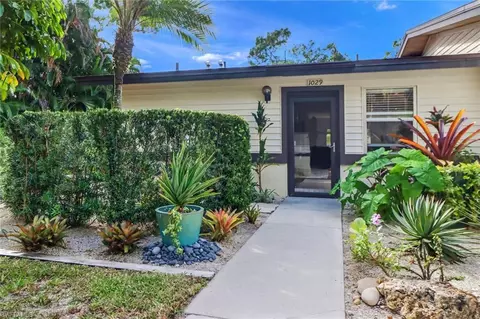 1029 Pine Isle Ln #1029, Naples, FL 34112