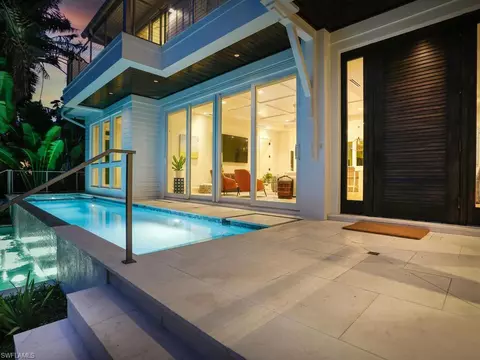 Exterior - 783 11th Ave S, Naples, FL 34102 photo 7 of 10