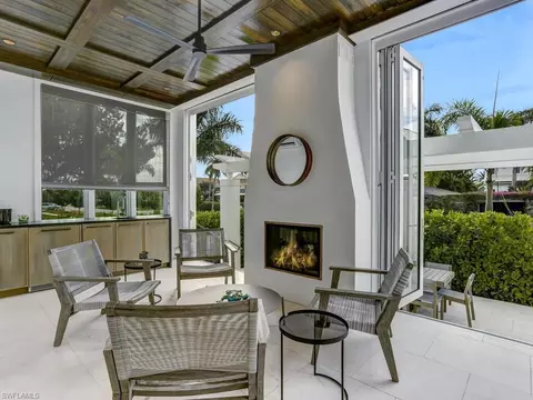 Exterior - 783 11th Ave S, Naples, FL 34102 photo 3 of 10