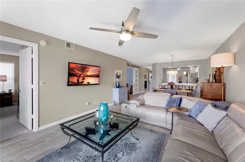 820 New Waterford Dr #M-104, Naples, FL 34104