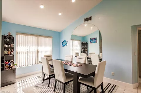 3090 Round Table Ct, Naples, FL 34112 photo 5