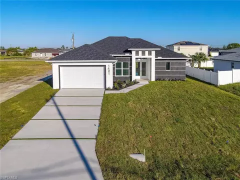 1401 NE 4th Ave, Cape Coral, FL 33909