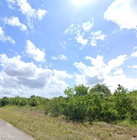 347 Phoenix Ter, Labelle, FL 33935 photo 1