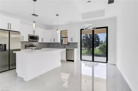 3640 68th Ave NE, Naples, FL 34120 photo 7