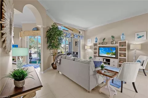 20409 Foxworth Cir, Estero, FL 33928 photo 9