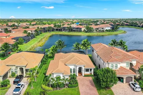 Exterior - 3347 Atlantic Cir, Naples, FL 34119 photo 9 of 14