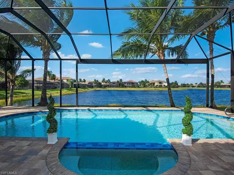 3347 Atlantic Cir, Naples, FL 34119